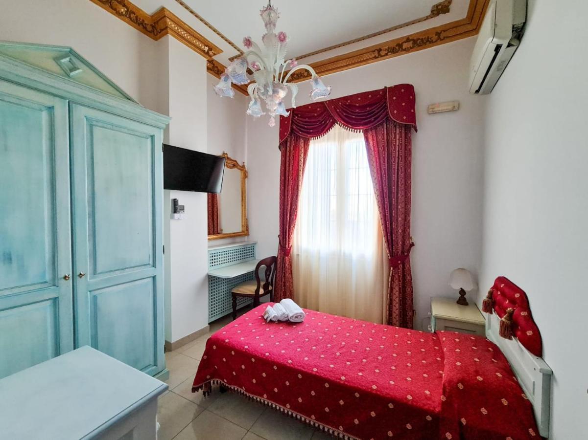 Euro Hotel Іглесіас Екстер'єр фото