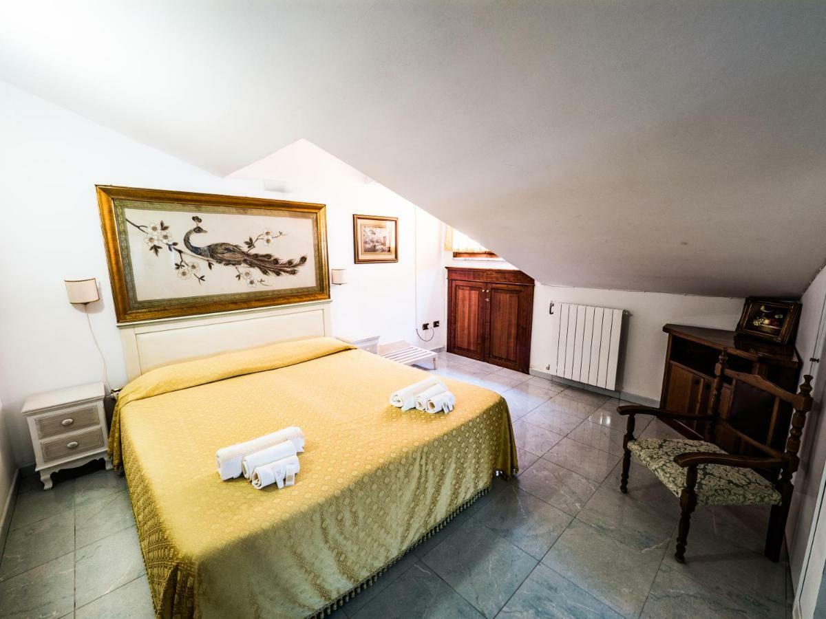 Euro Hotel Іглесіас Екстер'єр фото